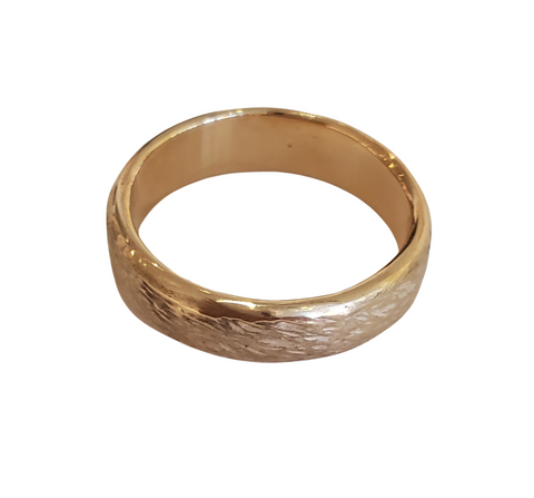 18K Rose Gold PVD 8 mm Hammered Texture Tungsten Band