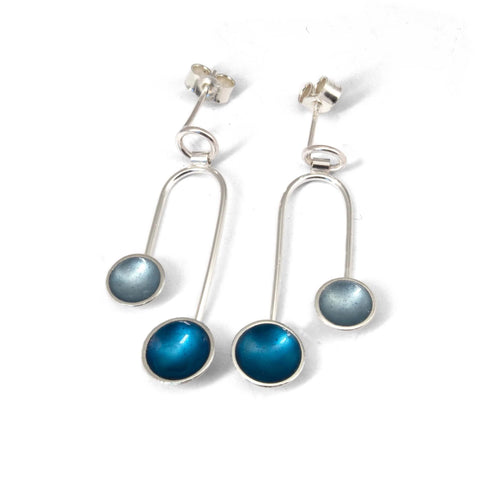 18k Gold and Oxidized Silver Freshwater Pearl Post Earrings