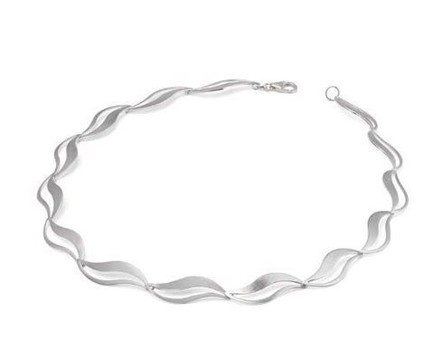 Open Petal Bracelet