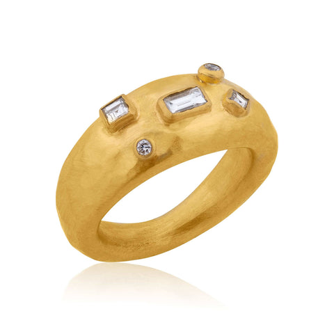 Pompei Ring with Hammered Gold Dome Top & Diamonds