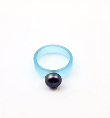 Caviar Ring Round