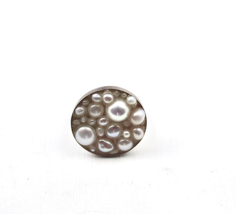 Mod Stackable Pearl Ring with Black Acrylic