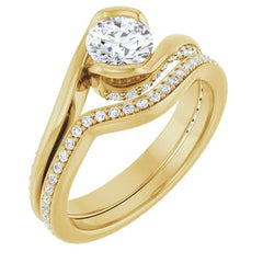 Round Engagement Ring Mounting in 18K Gold