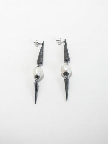 Serendipity Labradorite Ring with Polished Pedals and Etched Texture in Sterling Silver