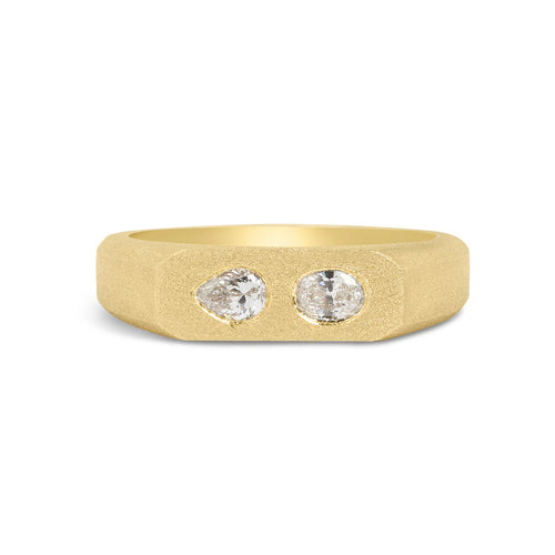 Diamond Pear & Oval Flush Toi Et Moi Signet Band in Yellow Gold