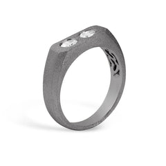 Diamond Pear & Oval Flush Toi Et Moi Signet Band in Yellow Gold