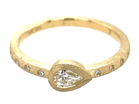 14K Yellow Gold 4.5mm Round Natural Green Sapphire  Engagement Ring