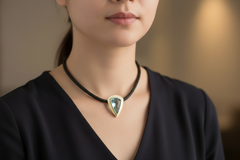 Vario Clasp Aquamarine Diamond Pendant