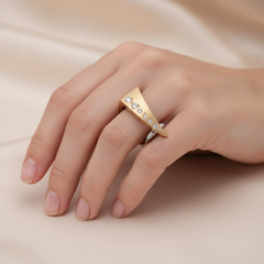 Modern Diamond Ring