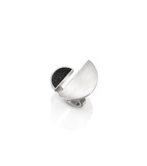 Gabo Concrete & Steel Ring