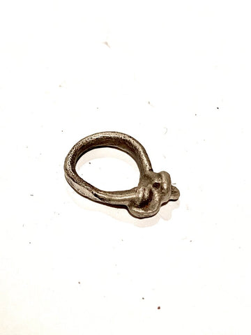 Sculptural Ring with steel setting