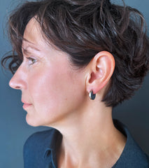 Itten2 Concrete Studs