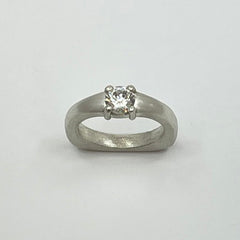 Low Profile Solitaire Ring - Customizable in 14K or 18K Gold with a 5mm Gemstone