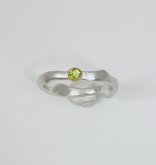Twig Stacking Ring with 14k Yellow Gold Bezel and 3mm Peridot