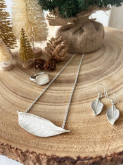 MOONDANCE Ring - Crystal Quartz & MOP Doublet