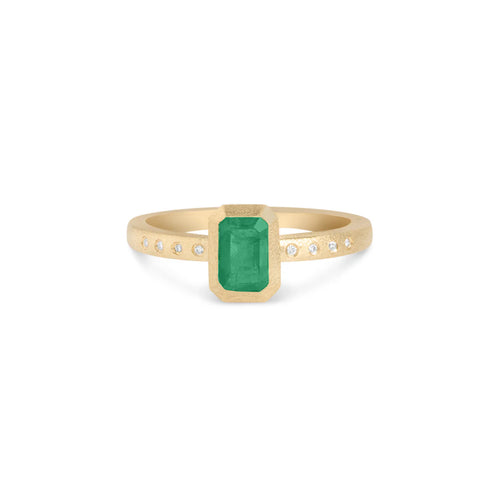 Emerald & Diamond Bezel Ring in Yellow Gold