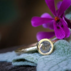 4mm Collet Set Salt and Pepper Diamond Ring with Side Diamond