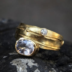 18ct Gold Wrap Ring with Lavender Sapphire and Champagne Diamond