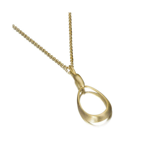MIA Oval Pendant – 18k Gold Vermeil