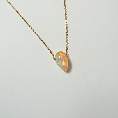 Comet Necklace with Peridot