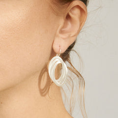 3 Intertwined Oval Shaped Circle Earrings