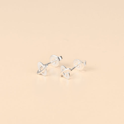Geometric Triangle Studs