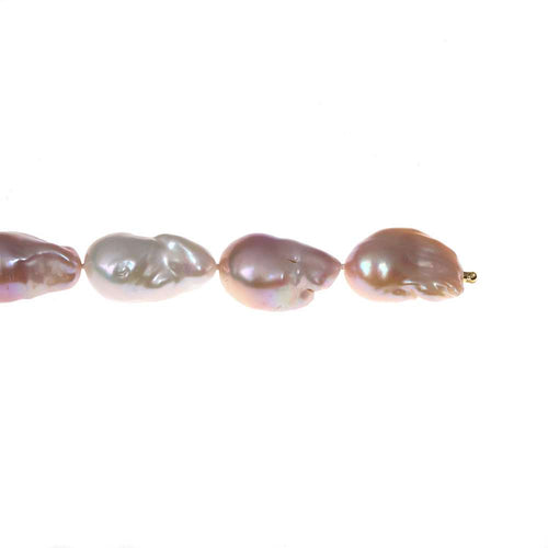 Vario Freshwater Pearl Necklace