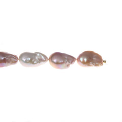 Vario Freshwater Pearl Necklace