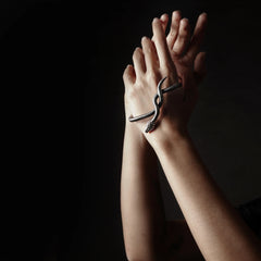 Serpentine Embrace 925 Sterling Silver Hand Bracelet