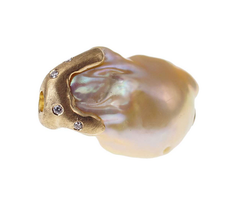 Vario Clasp Freshwater Potato Pearl Pendant with 18k Gold Cap