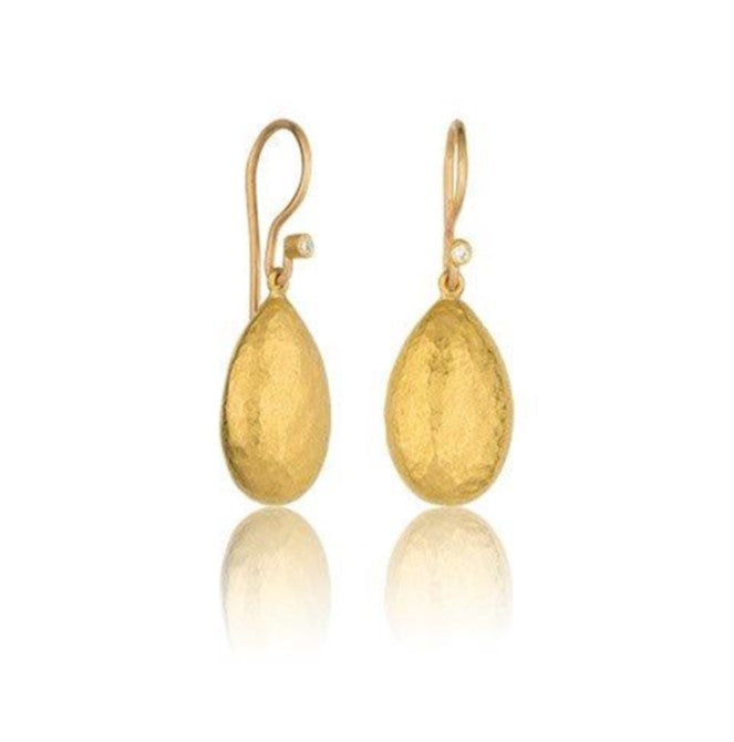 Van Cleef & Arpels Vintage Alhambra Medium Size Gold Earrings – Dandelion  Antiques