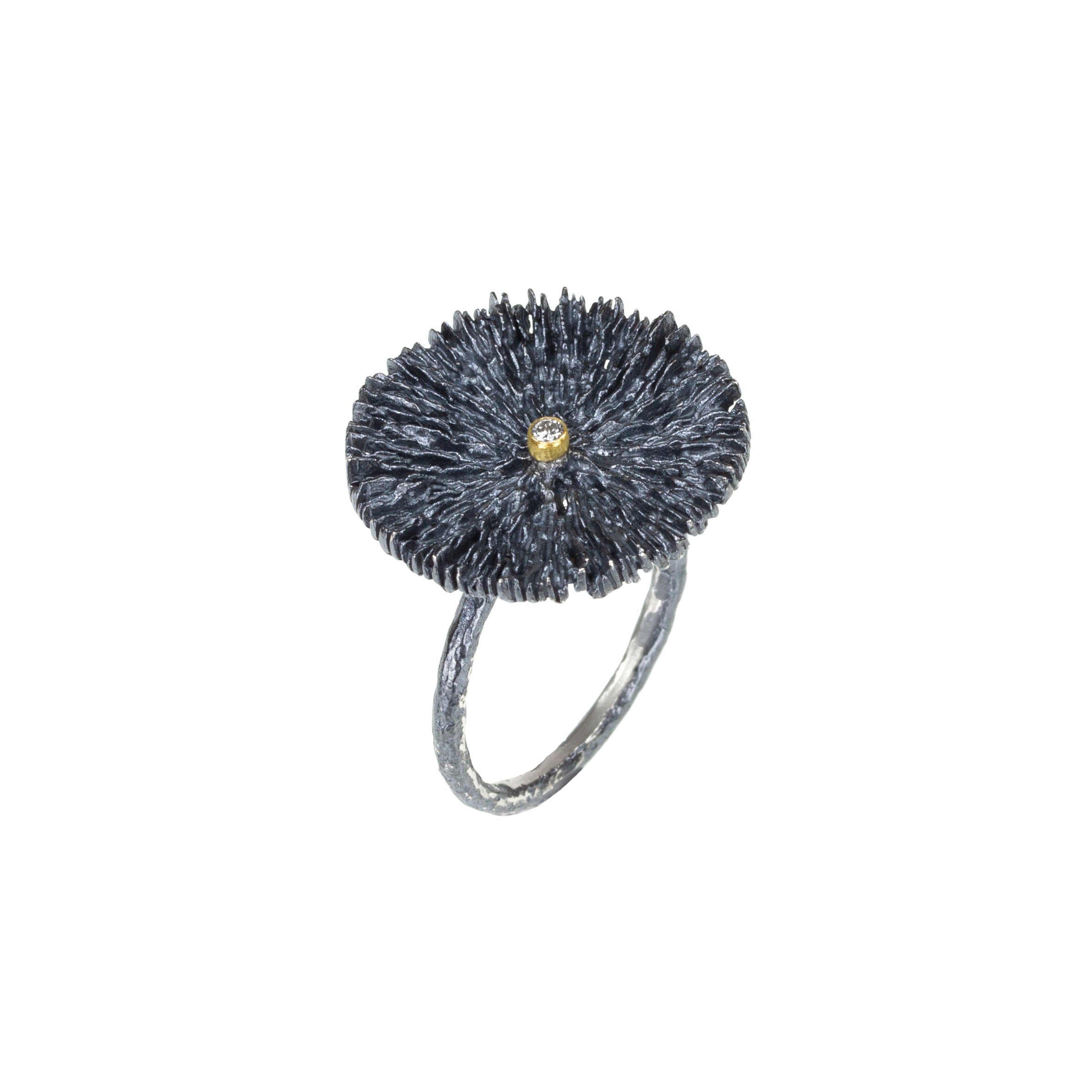 Textured Round Ring with Champagne Diamond – Lireille
