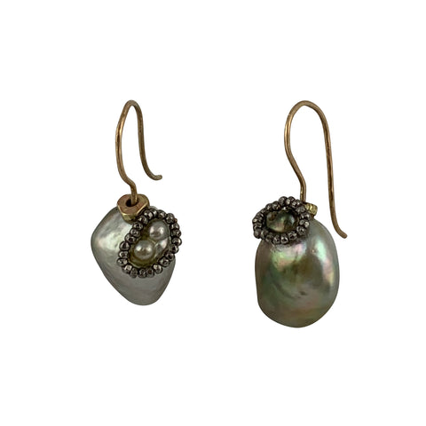 White South Pearl on Gold Bar Post Earrings
