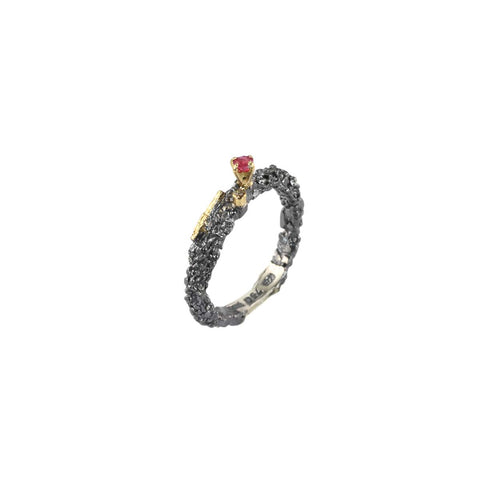Apostolos Ring with Two Diamonds and One Round Ruby