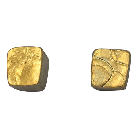 18k Yellow Gold 7 mm Engraved Lotus Ring