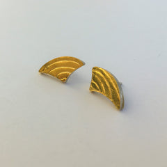 24 kt Gold - Triangle Earrings
