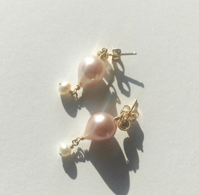 Freshwater pearls drop earrings