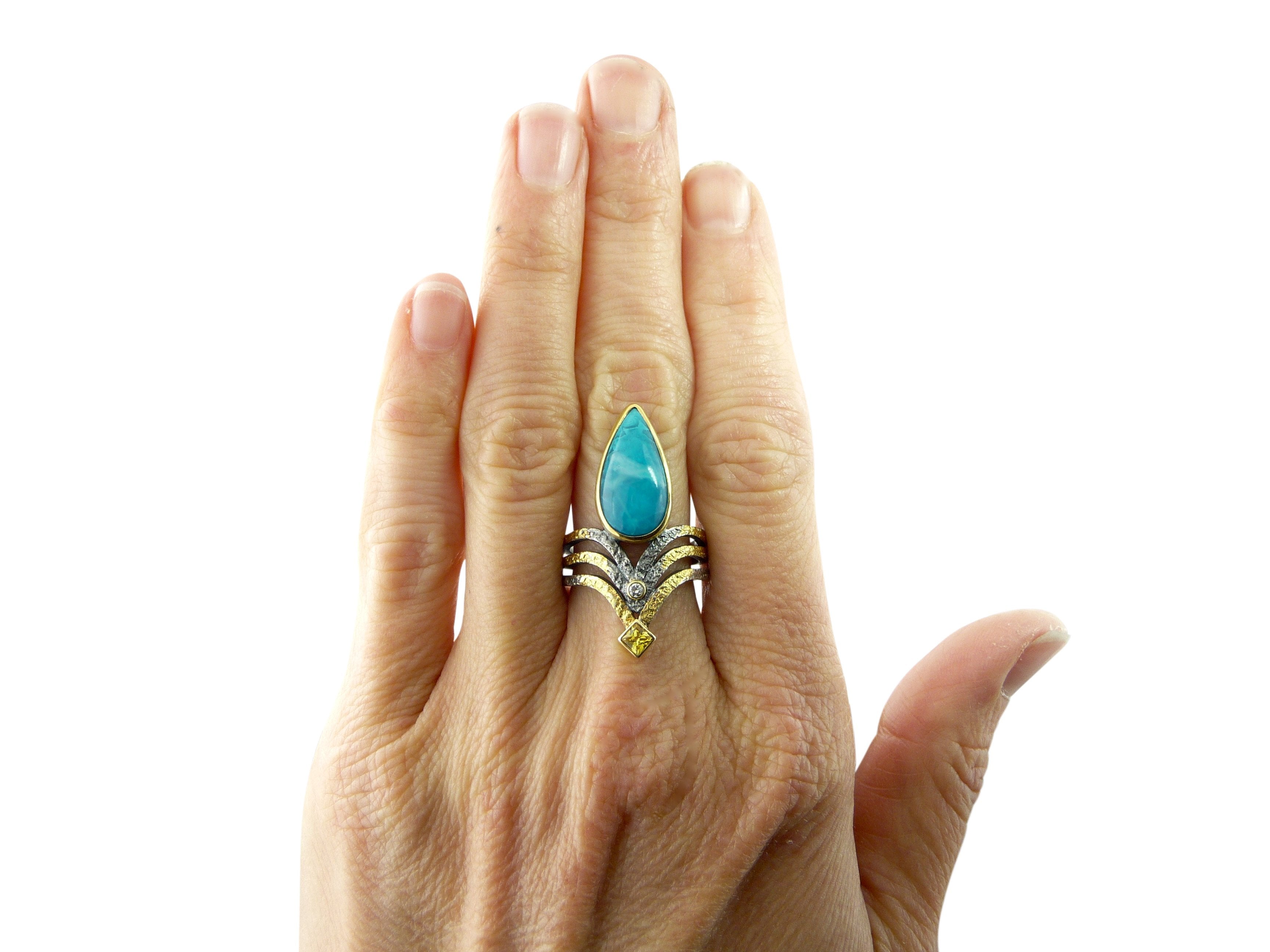 Shield Sapphire Diamond Ring - Hand