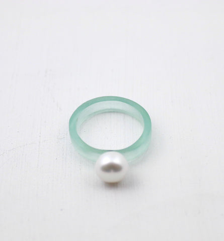 Wax and Wane, Ring with 3 forms