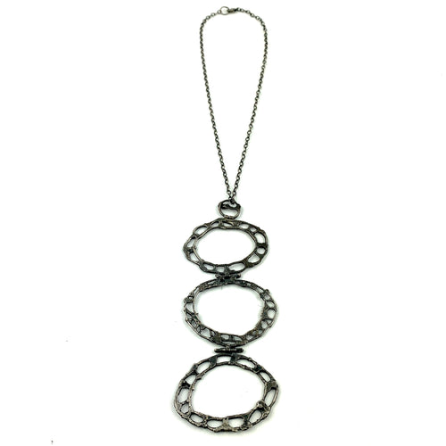 Three Hinged Oval Necklace