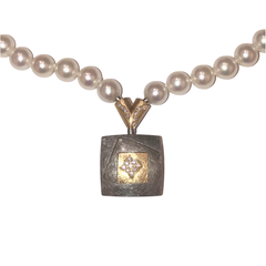 Diamond Square Pendant with Y-shape Diamond Connector on Pearl Necklace