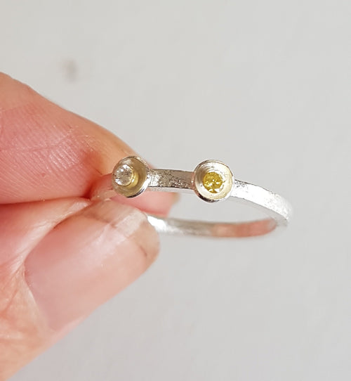 Square Textured Band with yellow and white diamonds