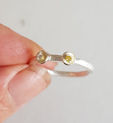 Square Textured Band with yellow and white diamonds