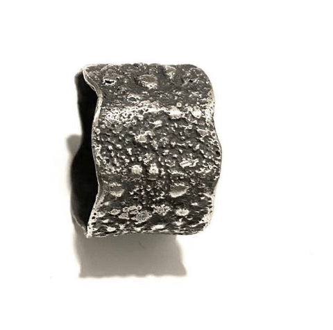 18k Ball Silver Ring