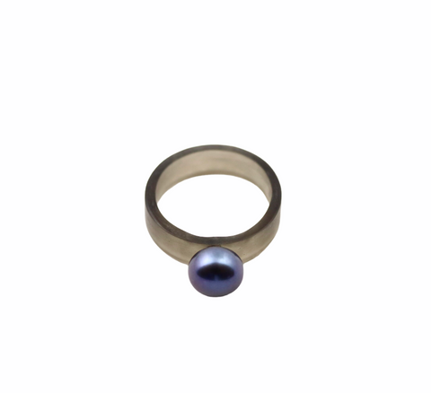Mod Stackable Pearl Ring with Blue Acrylic