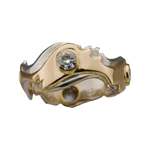 Stockholm Crosswire Ring 22k Gold and Diamonds